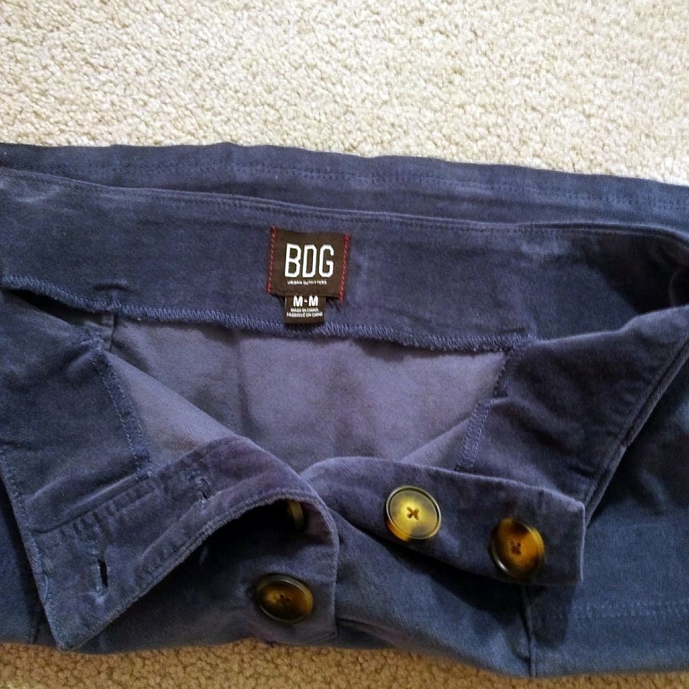 NWOT Skirt sz M urban outfitters - Picture 3 of 4